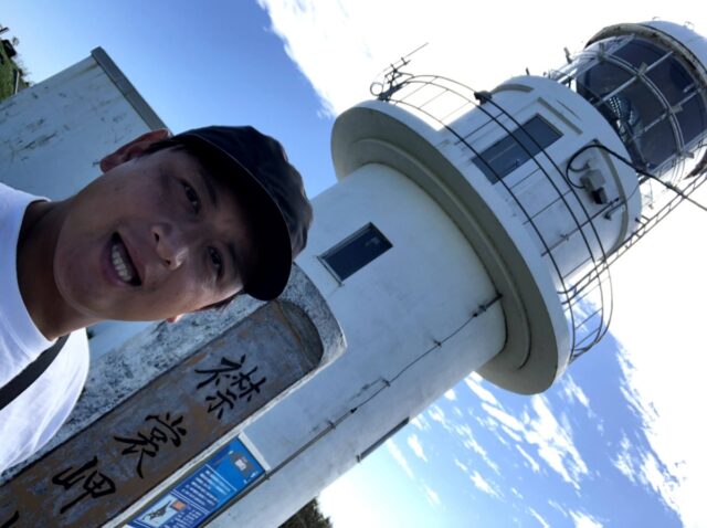 襟裳岬の灯台と須崎