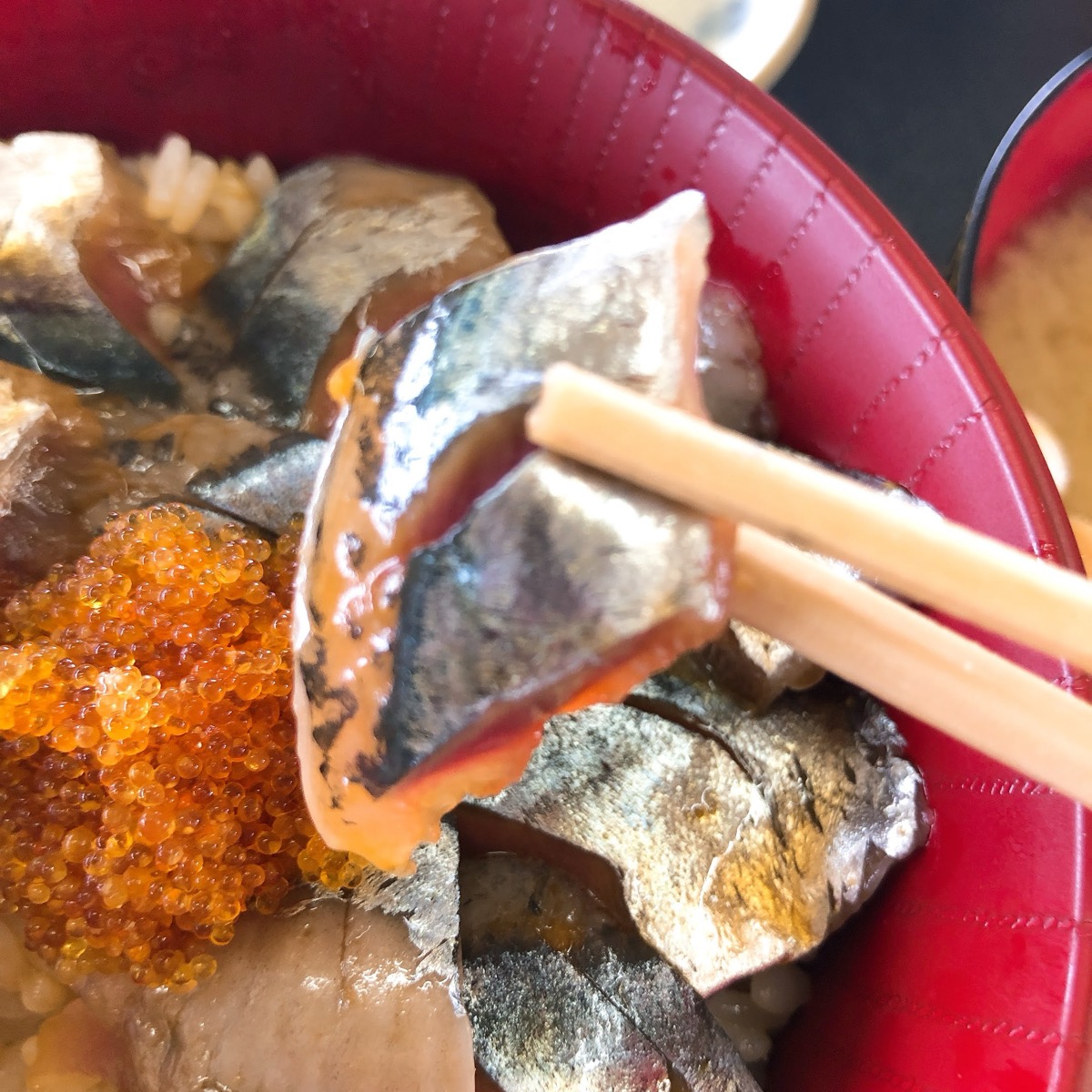 鈴木食堂 さんま丼 箸上げ
