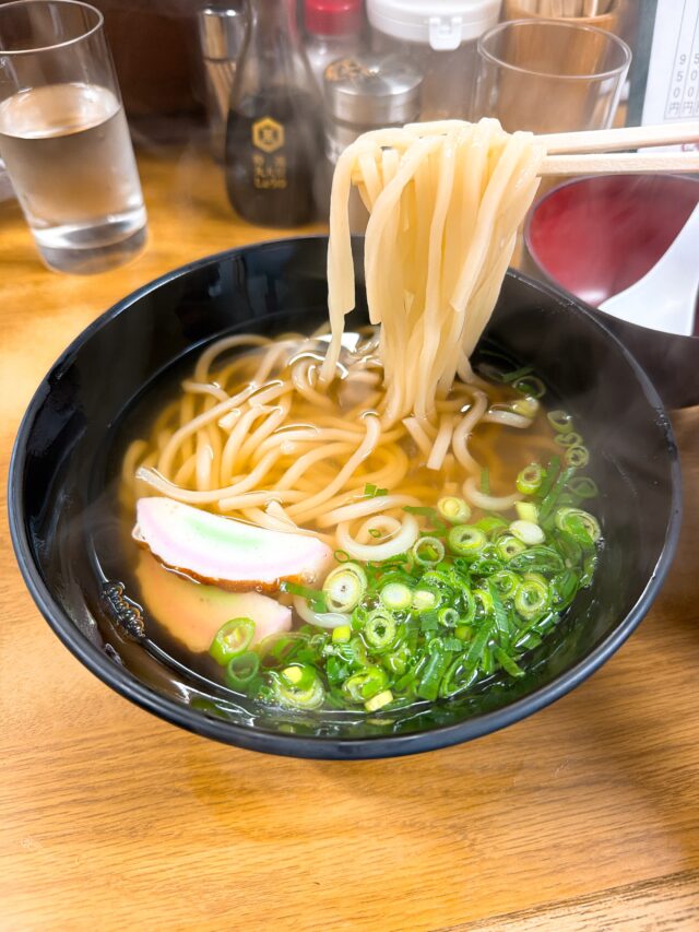 大阪 玉造 関東煮 きくや うどんリフトアップ