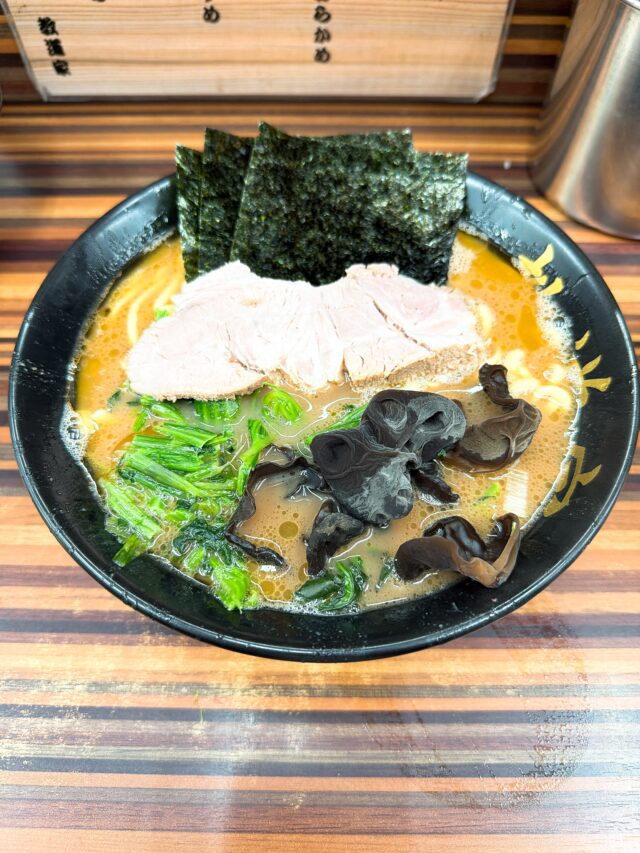 東大阪 家系ラーメン 教道家 ラーメン全体