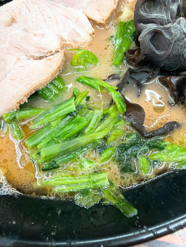 東大阪 家系ラーメン 教道家 ほうれん草