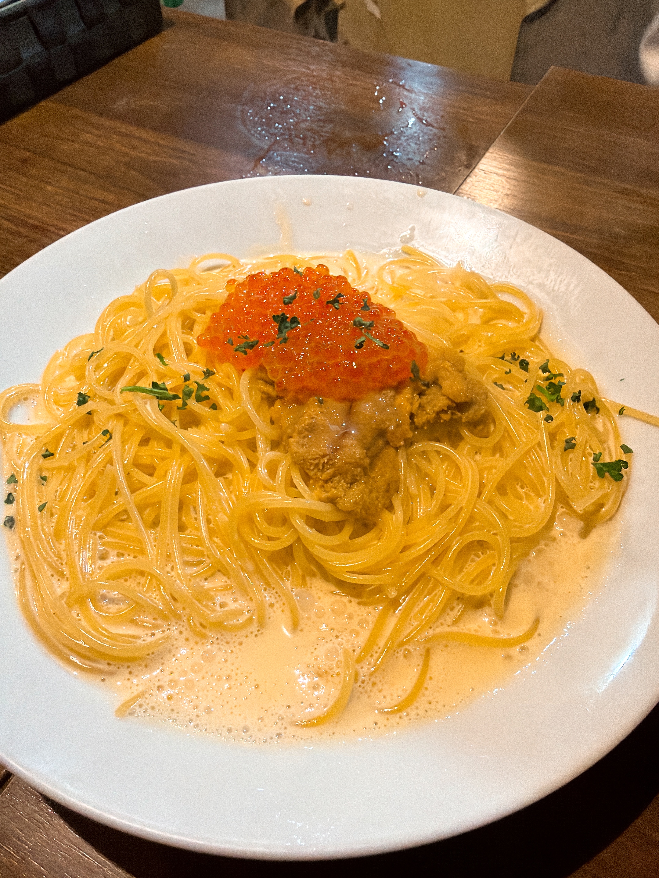 アネロ anello ウニとイクラのクリームパスタ