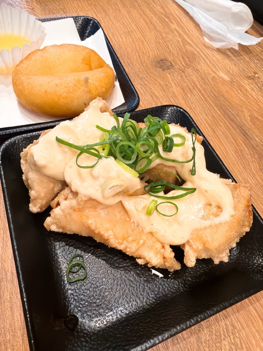鳥貴族 天神原家 チキン南蛮 タルタルソース 小ねぎ 揚げパンサイド