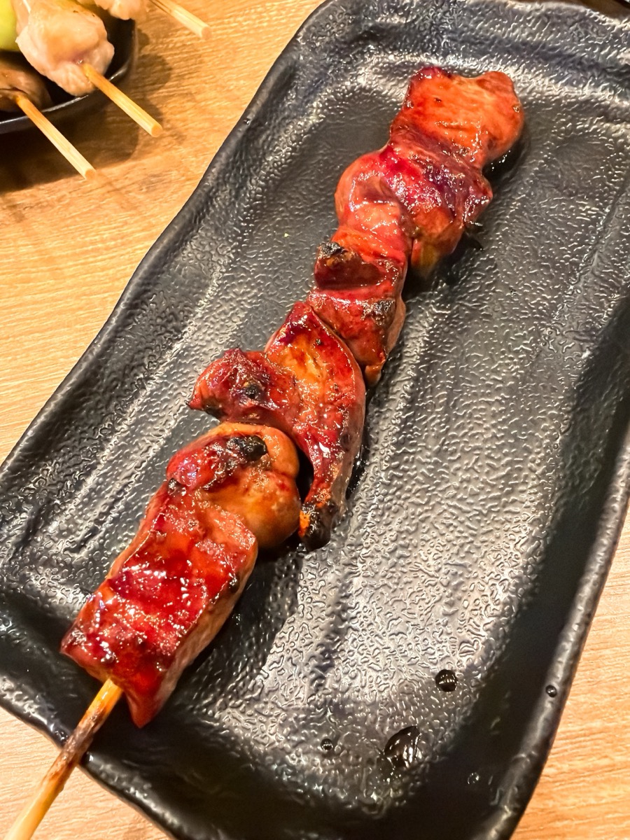 鳥貴族 天神原家 レバー タレ焼き 艶のあるタレ 焼き鳥1本