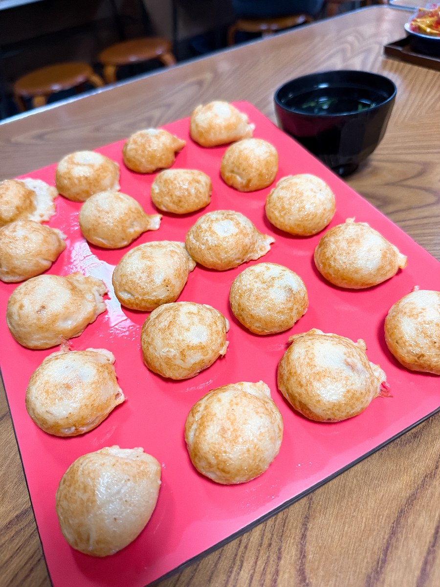 本家きむらや 明石焼き 玉子焼 20個 ふわとろ こんがり焼き色 ピンクのトレー 明石名物 大正13年創業